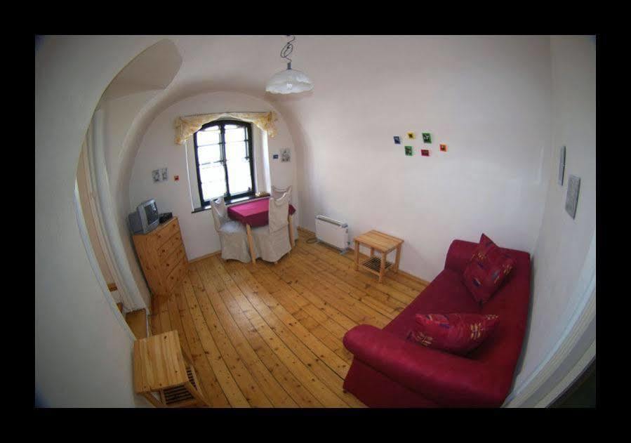 Český Krumlov Penzion Dum U Barvire מראה חיצוני תמונה